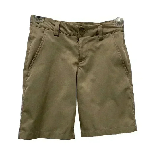 Boys Under Armour Shorts Youth Small Khaki - Picture 1 of 6